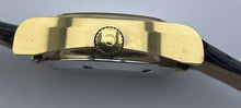Laden Sie das Bild in den Galerie-Viewer, Omega Automatic