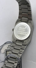 Laden Sie das Bild in den Galerie-Viewer, Rado jubile