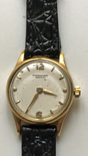 Laden Sie das Bild in den Galerie-Viewer, IWC Handaufzug