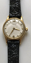 Laden Sie das Bild in den Galerie-Viewer, IWC Handaufzug