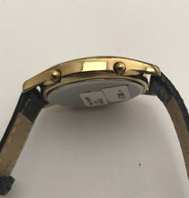 Laden Sie das Bild in den Galerie-Viewer, CITIZEN Alarm Chronograph
